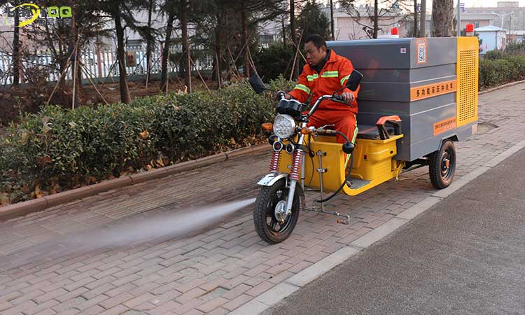 电动三轮高压清洗车