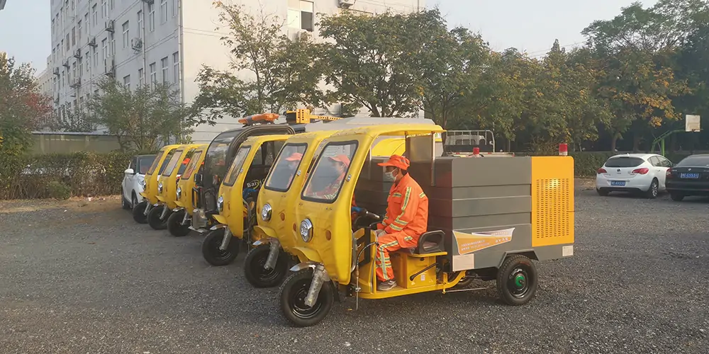 纯电动洗扫车，小型电动洗扫车，洗扫车，马路洗扫车，电动洗扫车小型