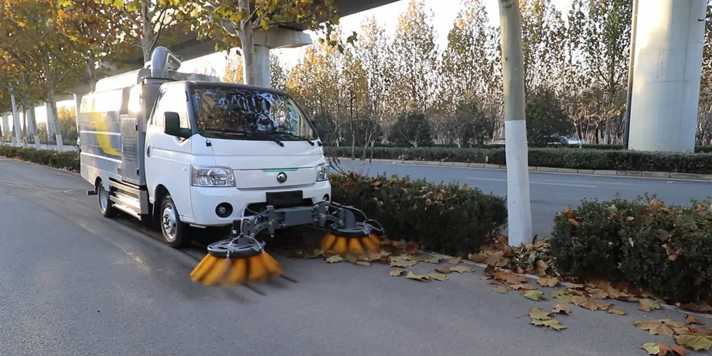 树叶收集车 多功能树叶收集车 吸树叶的机器 新型树叶收集车 电动树叶专用收集车