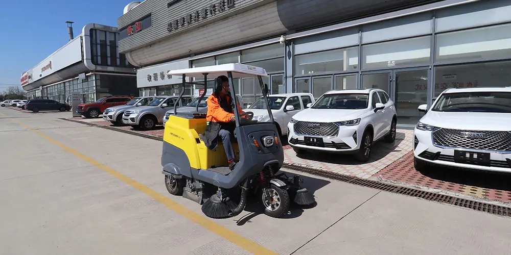 清扫车 电动扫地车 厂区扫地车 园区扫路车 景区清扫车